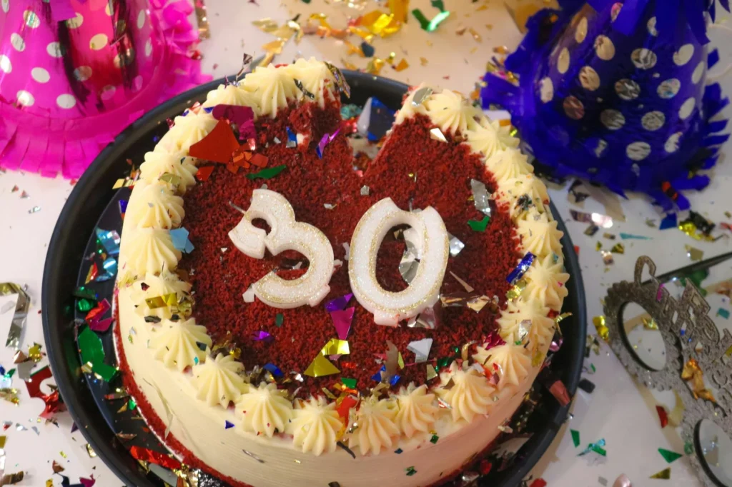 30 Haftalık Bebek: Evde Az Oyuncakla Bol Oyun Keşifleri