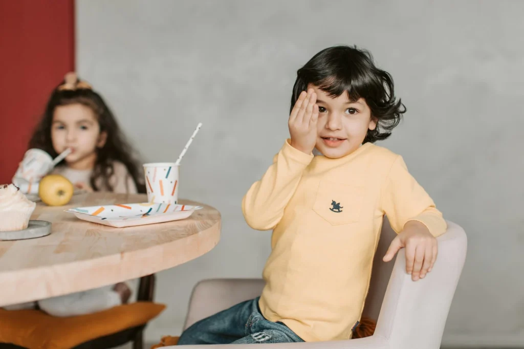 Bebek ve Çocuk Suluk/Bardak Seçim Rehberi: Sızdırmazlık Miti ve Ötesi